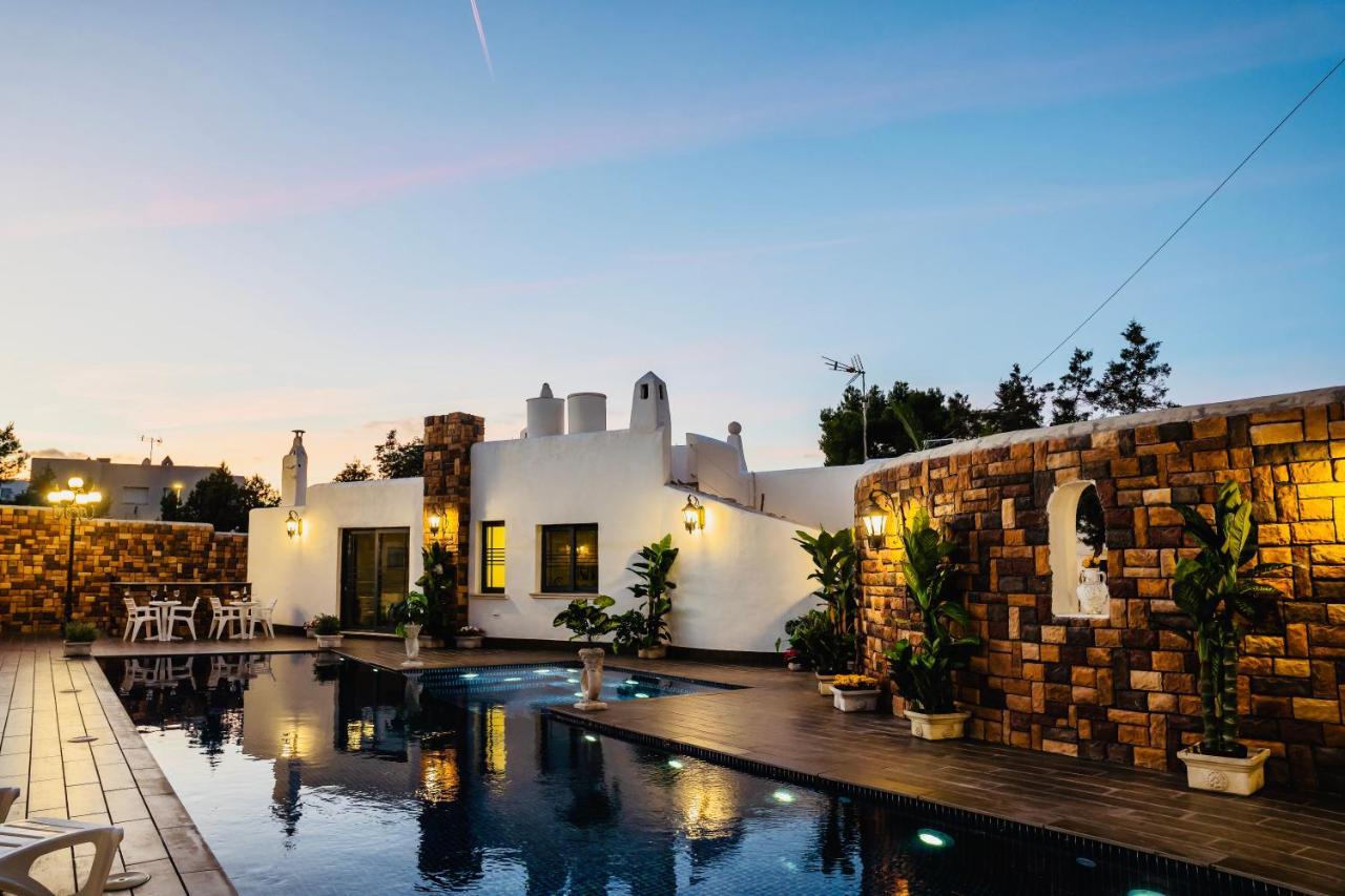 Ocean Suites San Antonio  Kültér fotó